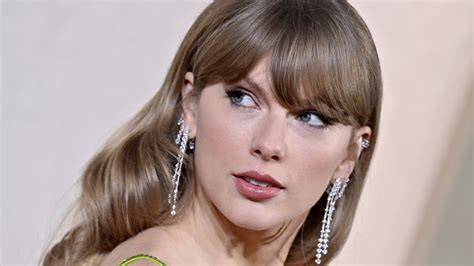 taylor swift nude porn|Taylor Swift nude deepfake goes viral on X, despite platform rules